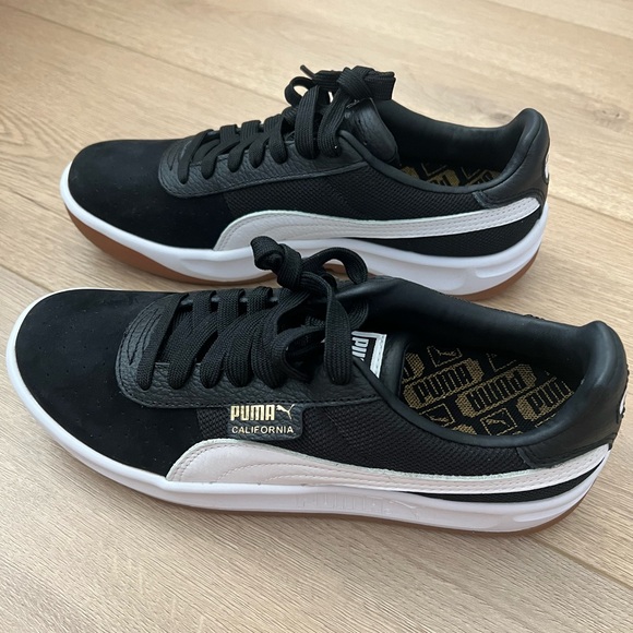 Puma California Black and White Sneakers - Picture 1 of 5